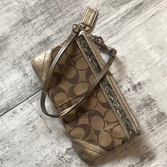 2 Coach Wristlets - Picture 6 of 8